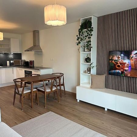 Suite Alya Appartement Proche Disneyland 마그니 르 홍그르 외부 사진