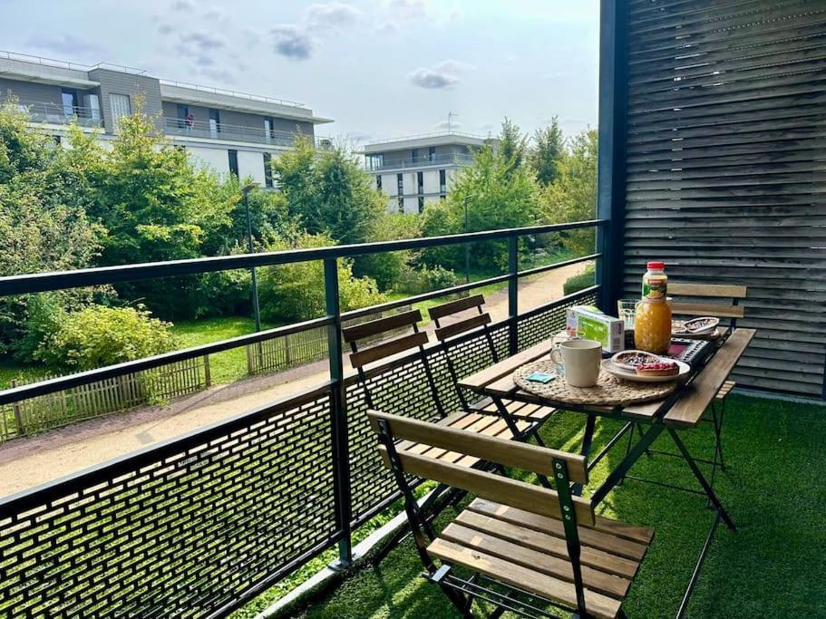 Suite Alya Appartement Proche Disneyland 마그니 르 홍그르 외부 사진